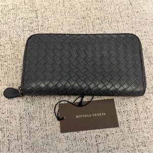 Bottega Veneta Dark Grey Intrecciato Zip-Around Wallet